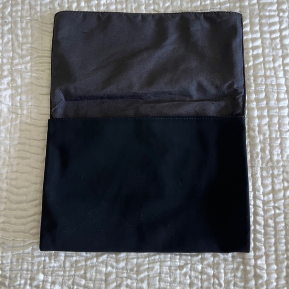 Chanel pouch dust bag - Picture 3 of 7